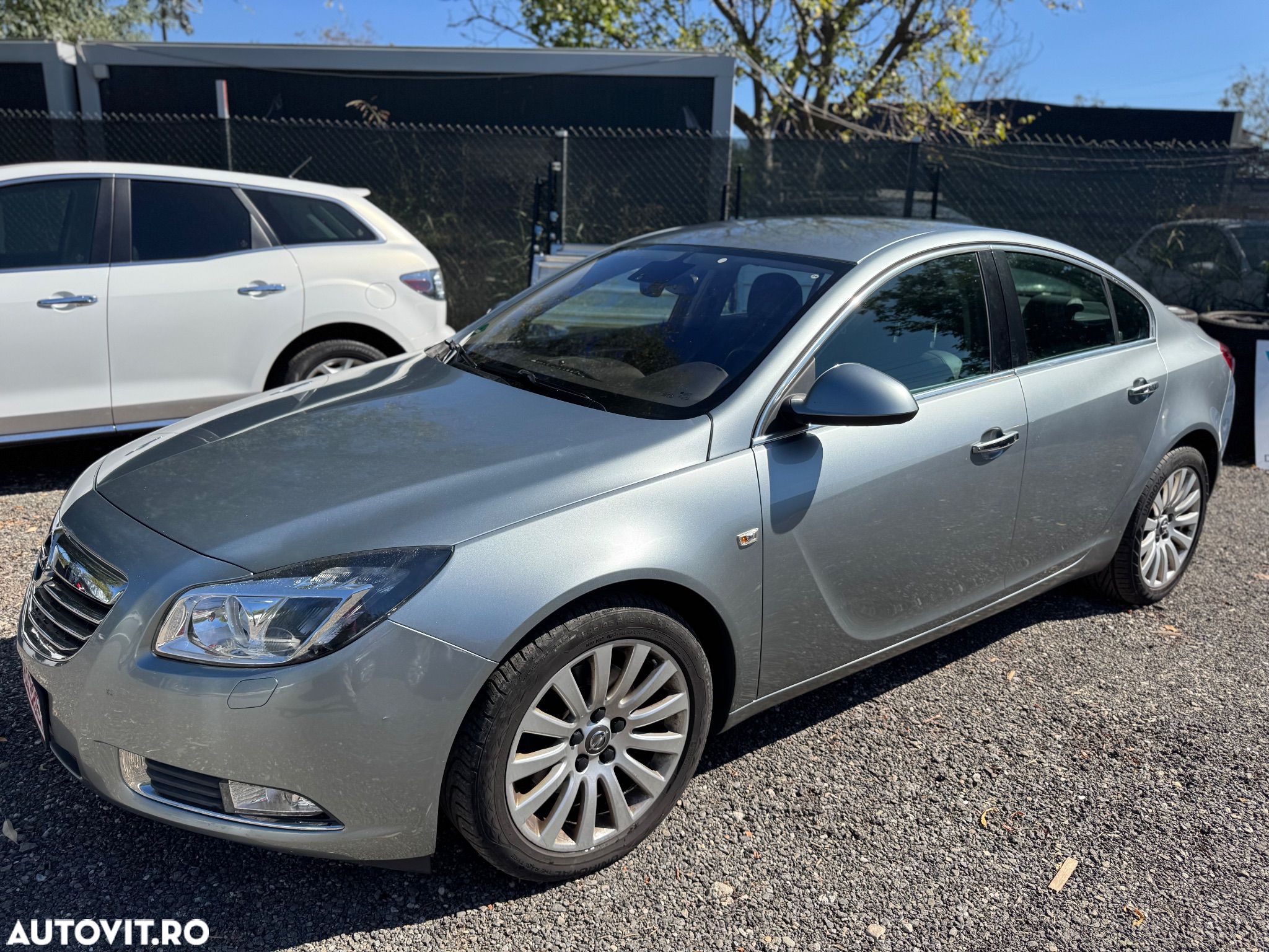 Opel Insignia 2.0 Turbo Aut. Innovation - 1