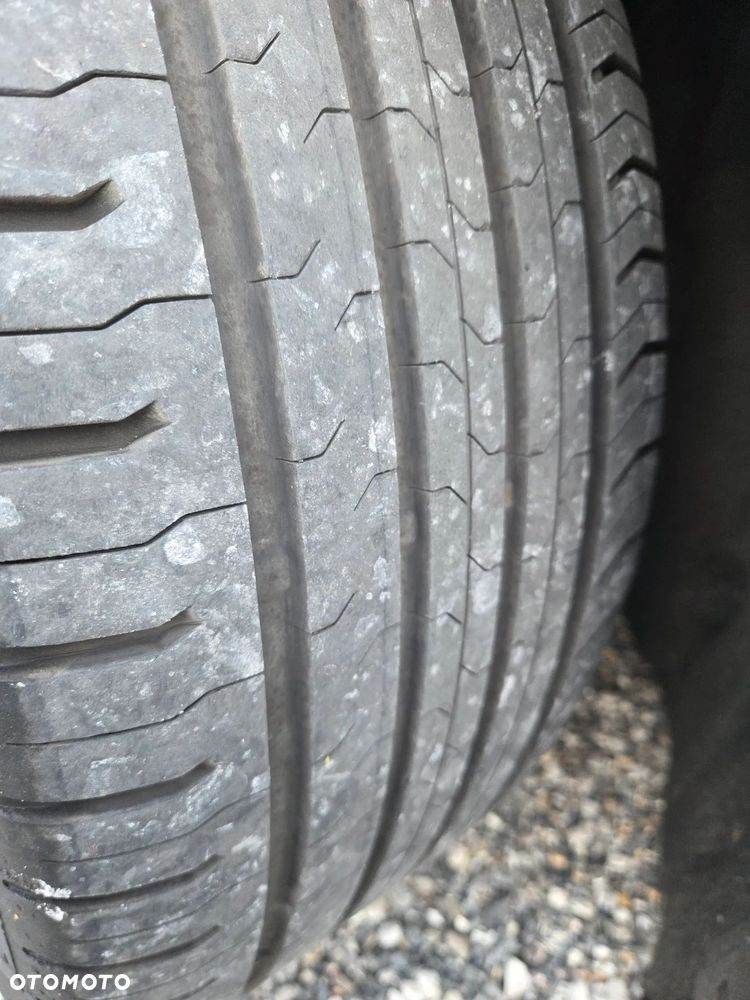 BMW Seria 5 520d - 36