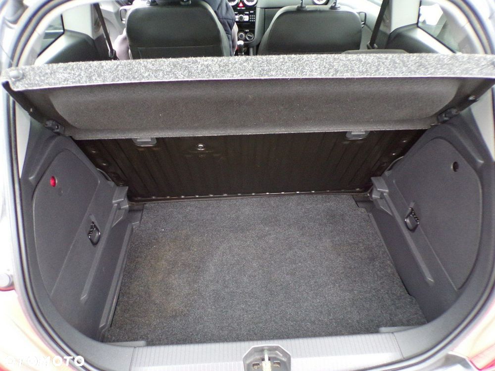 Opel Corsa - 25