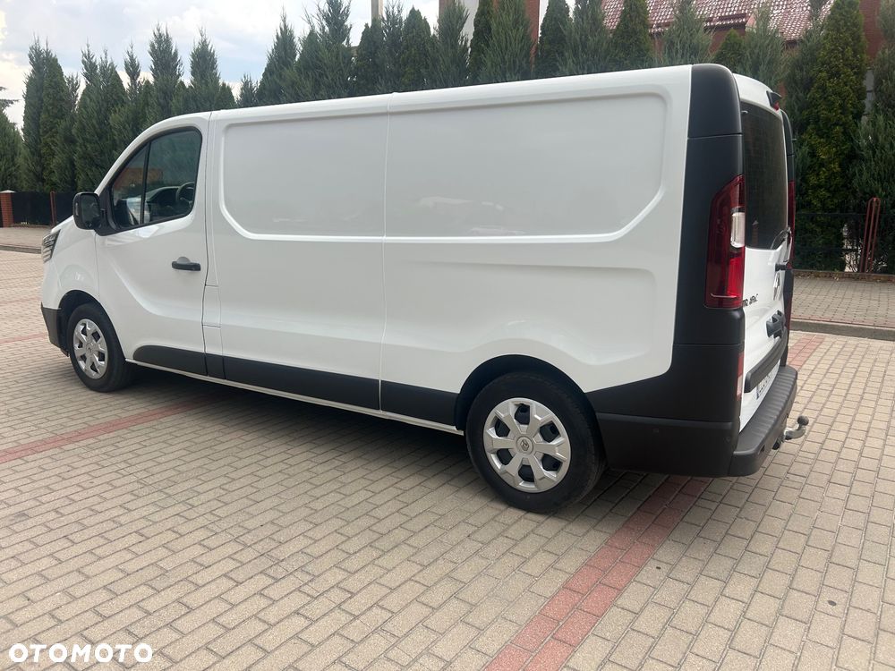 Renault Trafic - 14