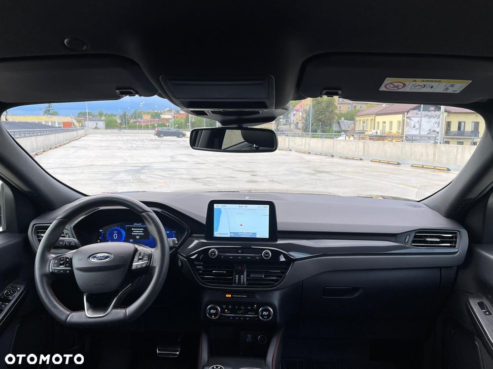 Ford Kuga 2.5P PHEV FWD ST-Line - 11