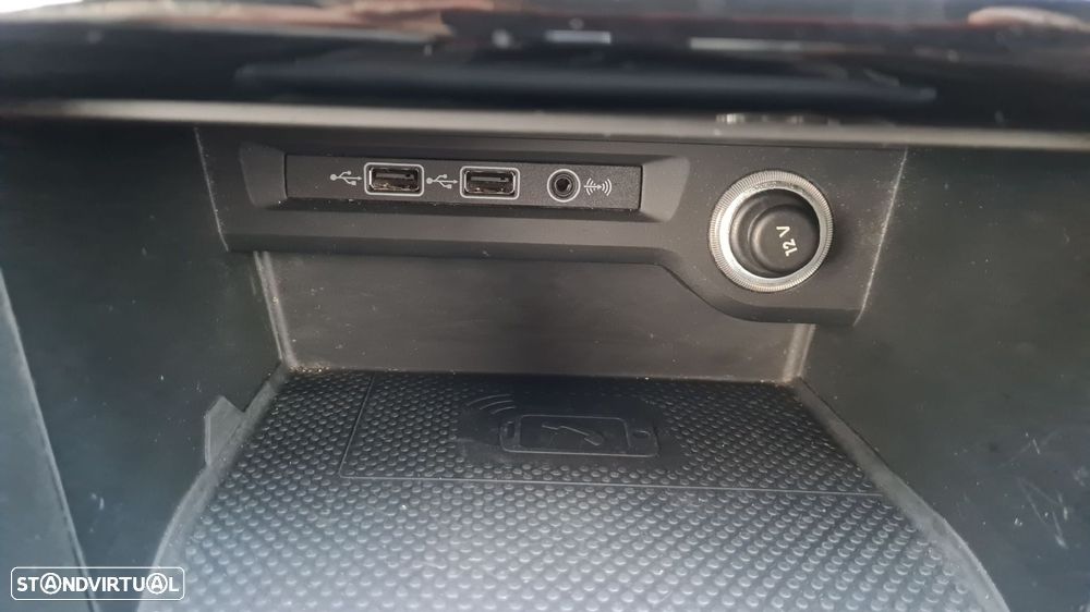 VW Touran 1.6 TDI Confortline DSG - 28