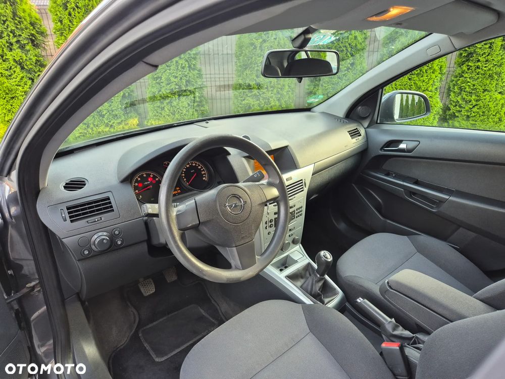 Opel Astra 1.6 Edition - 18
