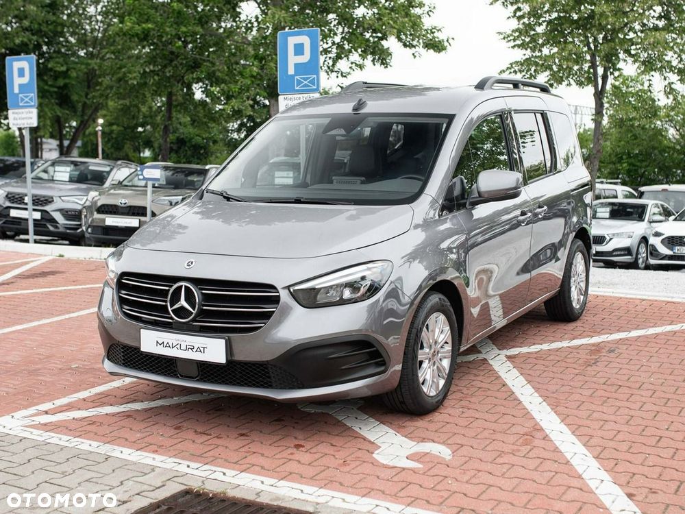 Mercedes-Benz Klasa T 180 d - 3