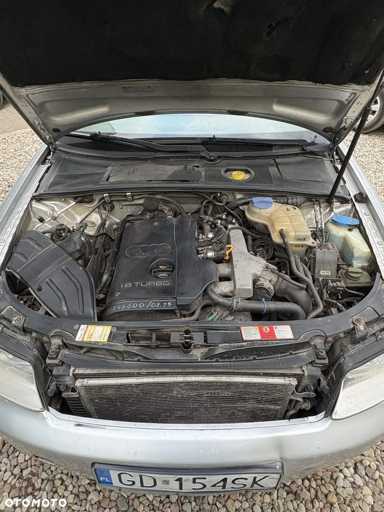 Audi A4 Limousine 1.8T - 18