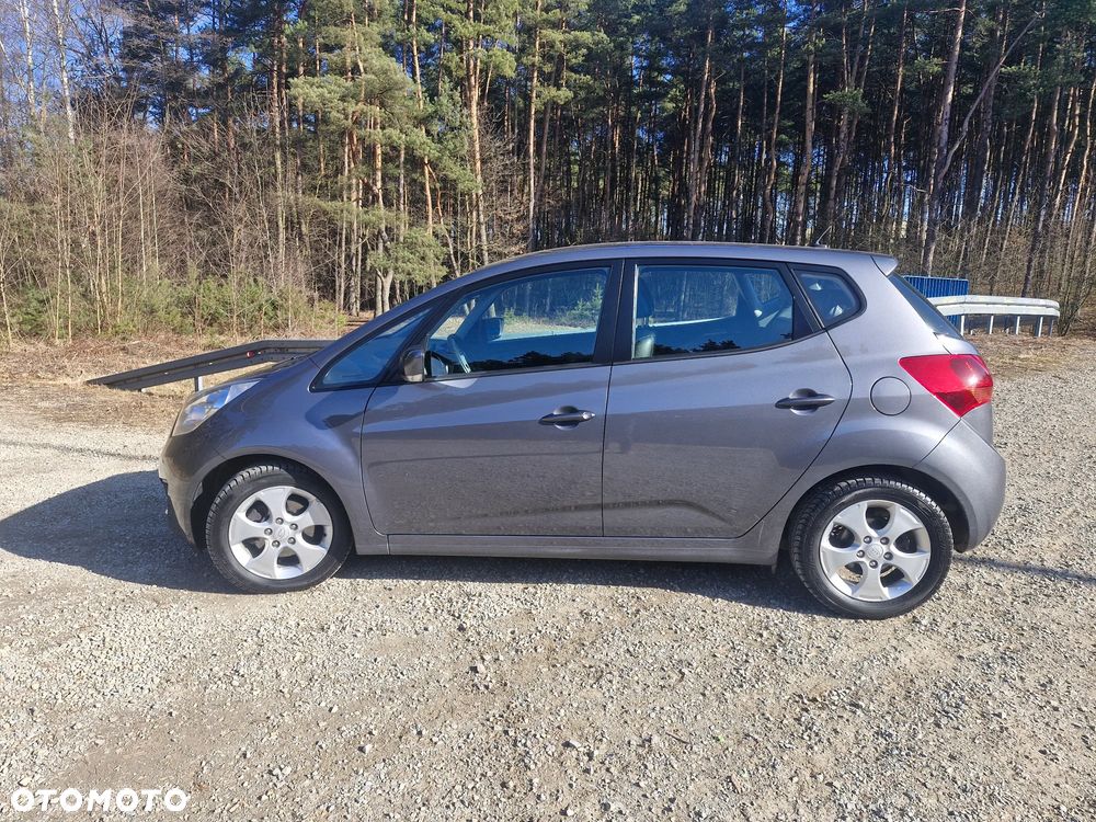 Kia Venga 1.6 CVVT Black Collection - 2