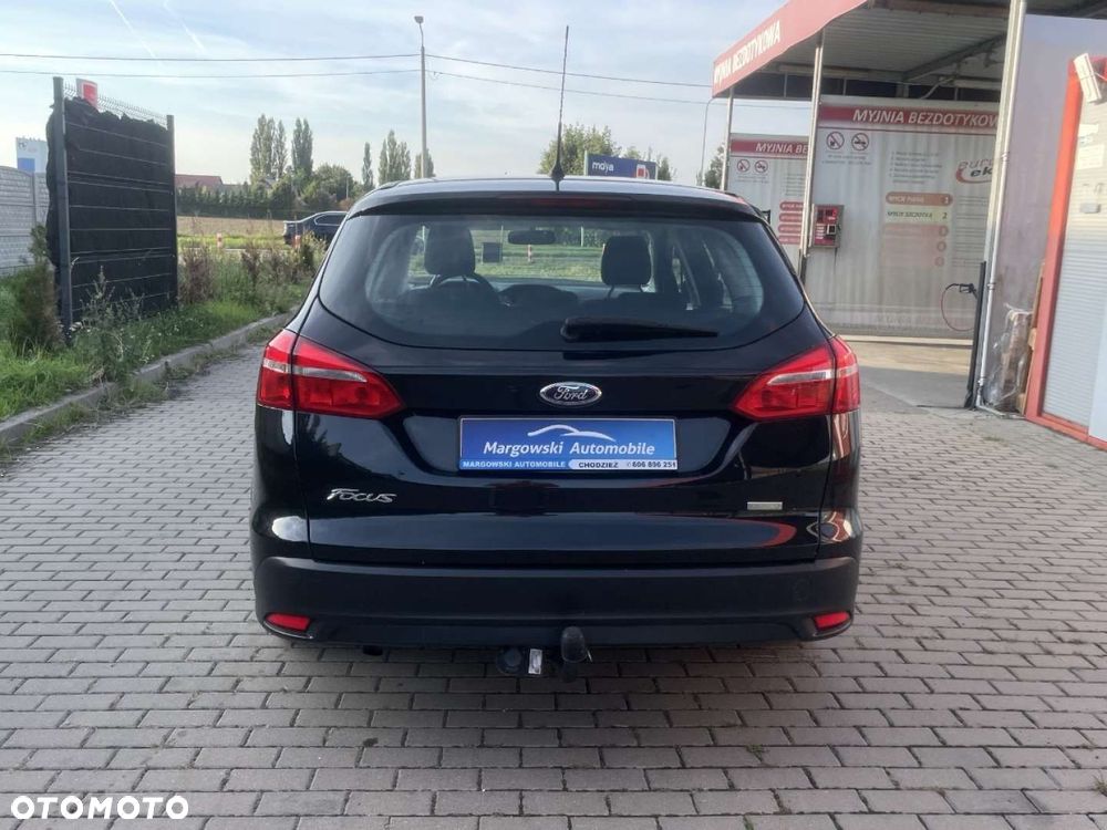 Ford Focus - 8
