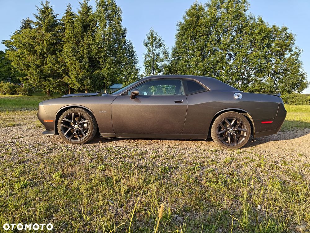 Dodge Challenger Automatik R/T Plus - 11