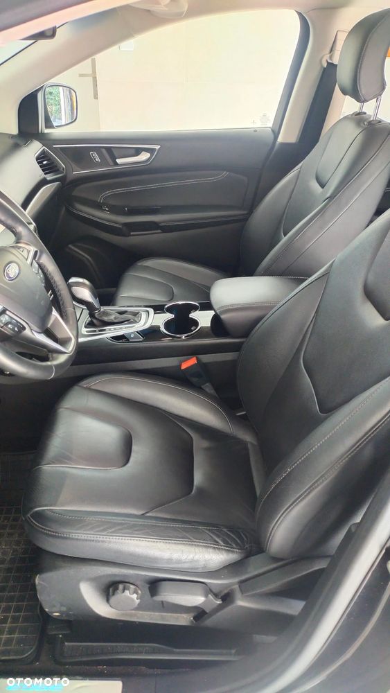 Ford Edge - 10