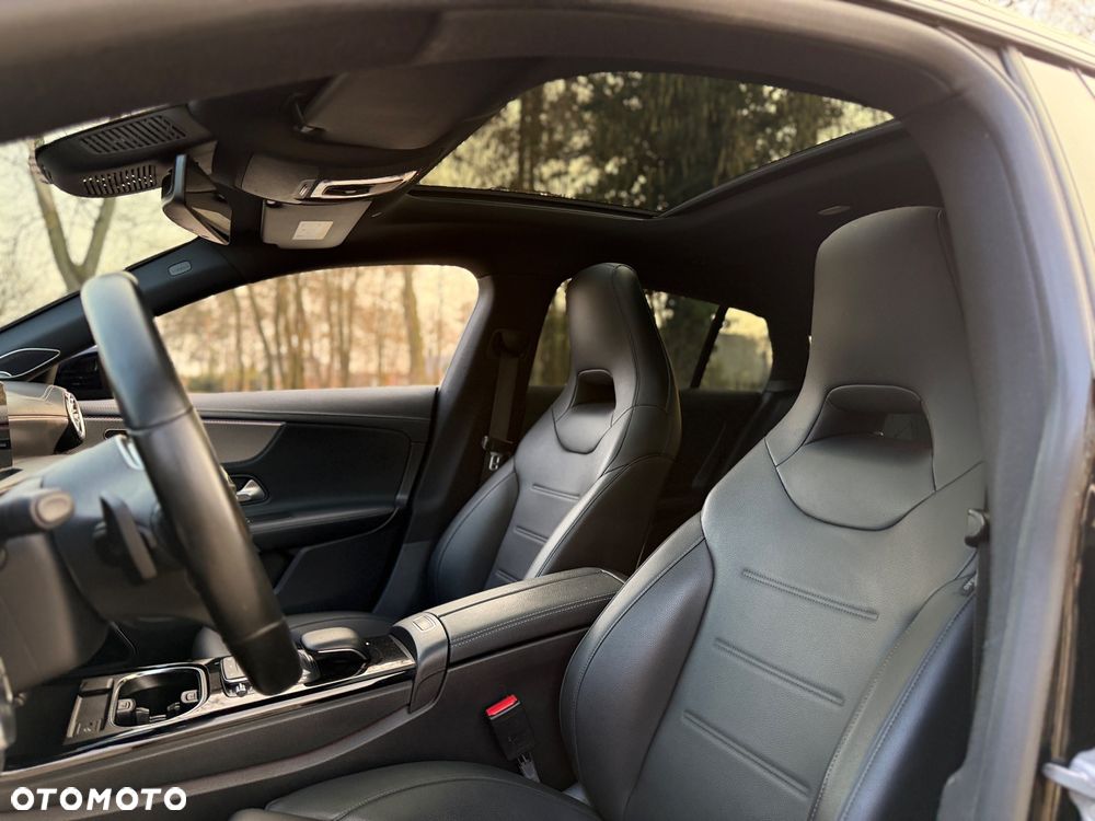 Mercedes-Benz CLA 220 d AMG Line 8G-DCT - 10