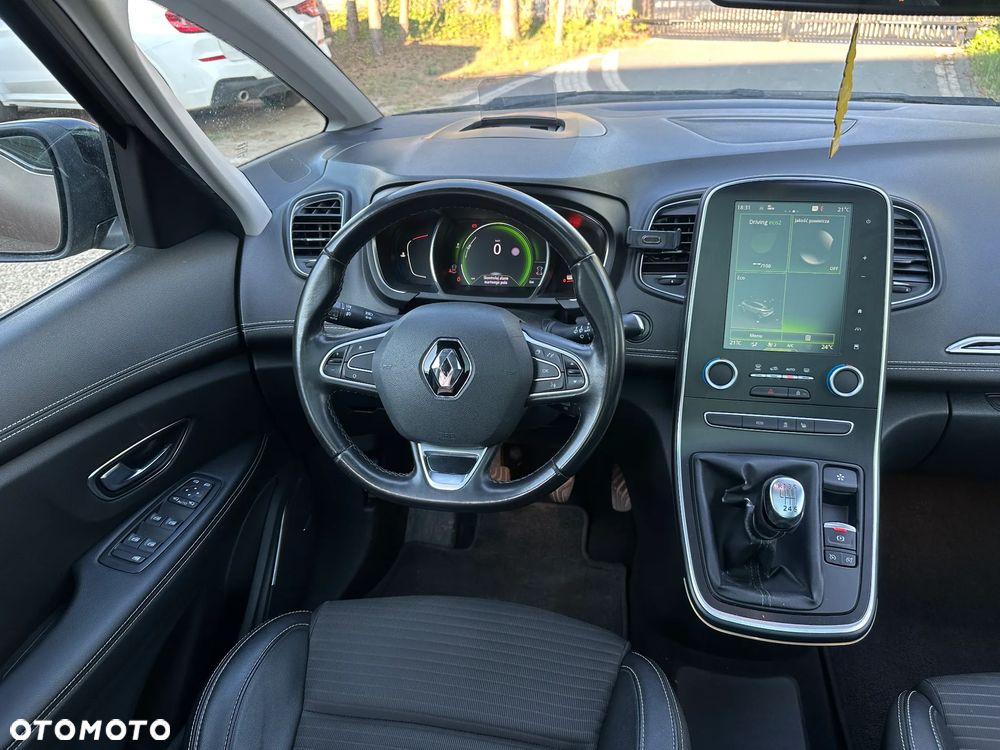 Renault Scenic dCi 130 FAP Start & Stop Bose Edition - 17