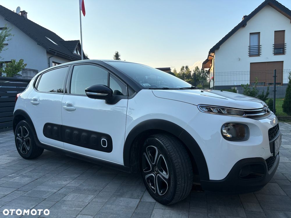 Citroën C3 1.2 PureTech Shine - 1