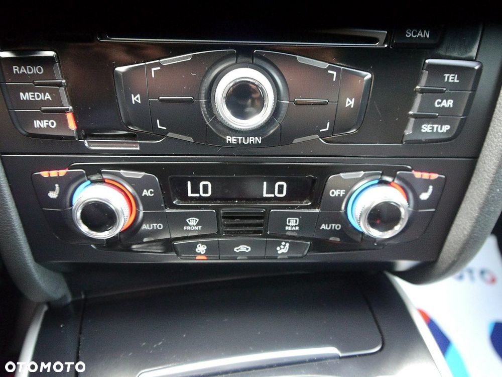 Audi A4 Allroad 2.0 TDI Quattro - 22