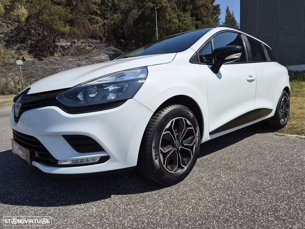 Renault Clio Break 1.2 16V Confort - 1