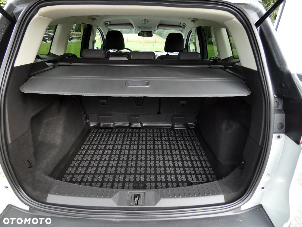 Ford Kuga 2.0 TDCi AWD Edition - 27