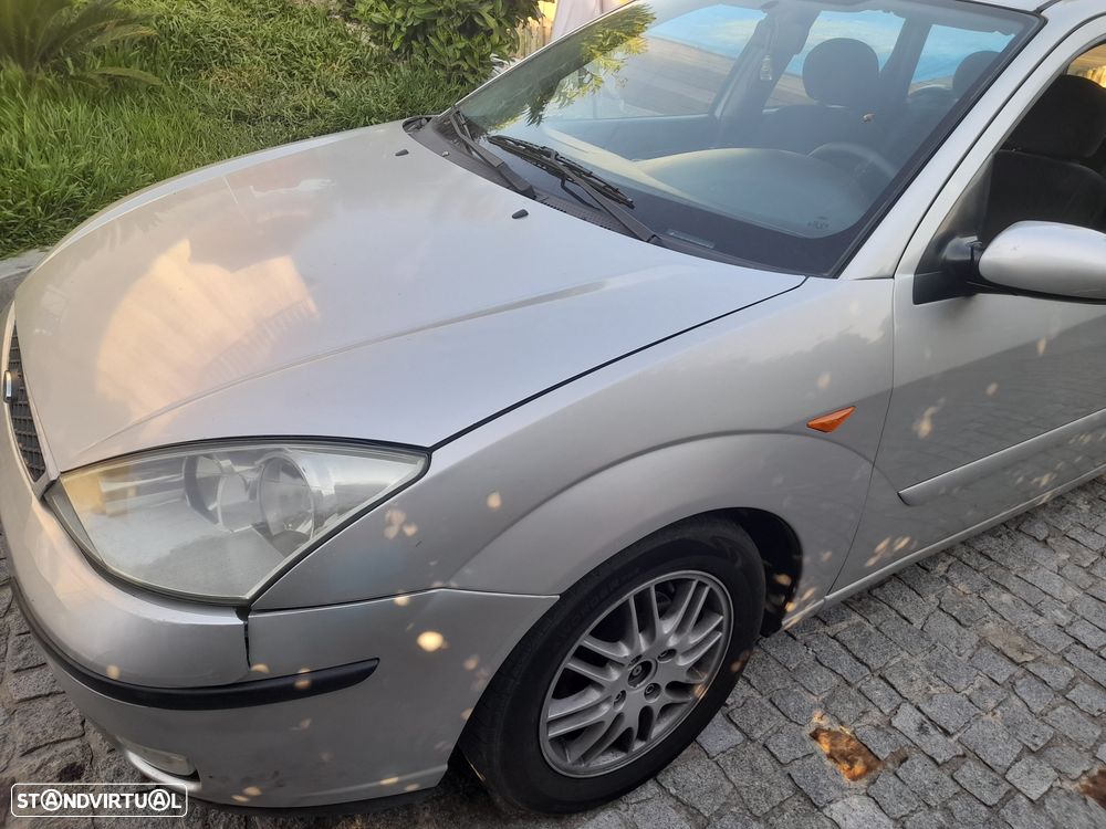 Ford Focus 1.8 TDCi Ghia - 11