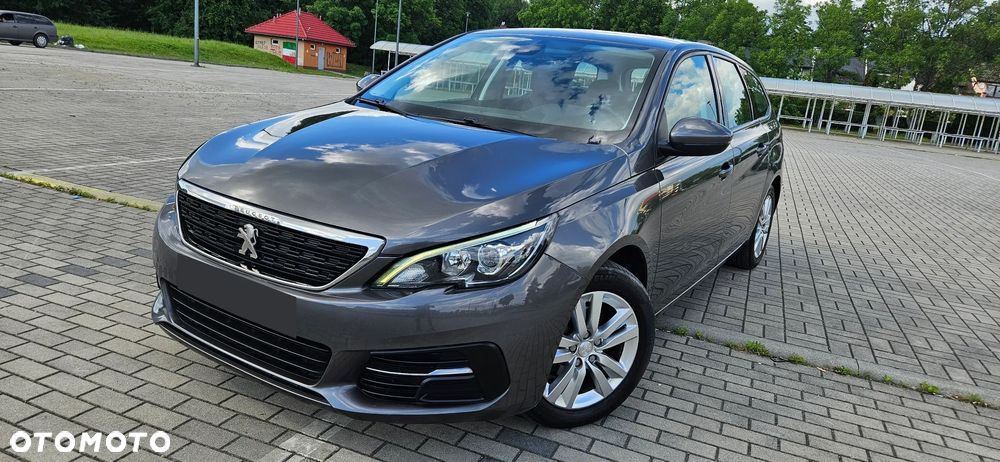 Peugeot 308 - 1