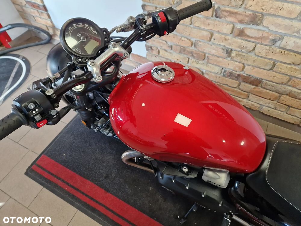 Triumph Street Twin - 9