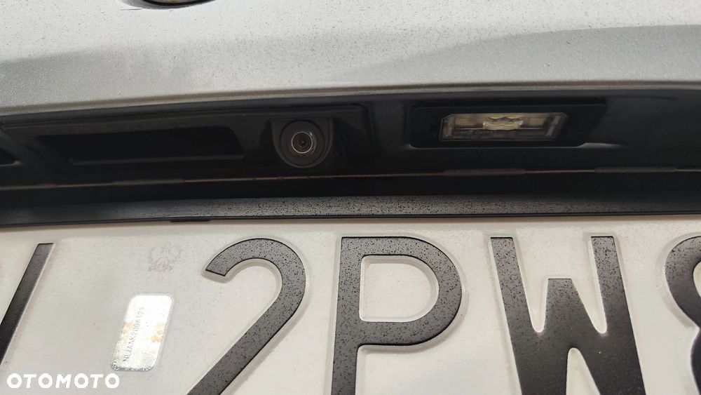 BMW Seria 5 520d - 11