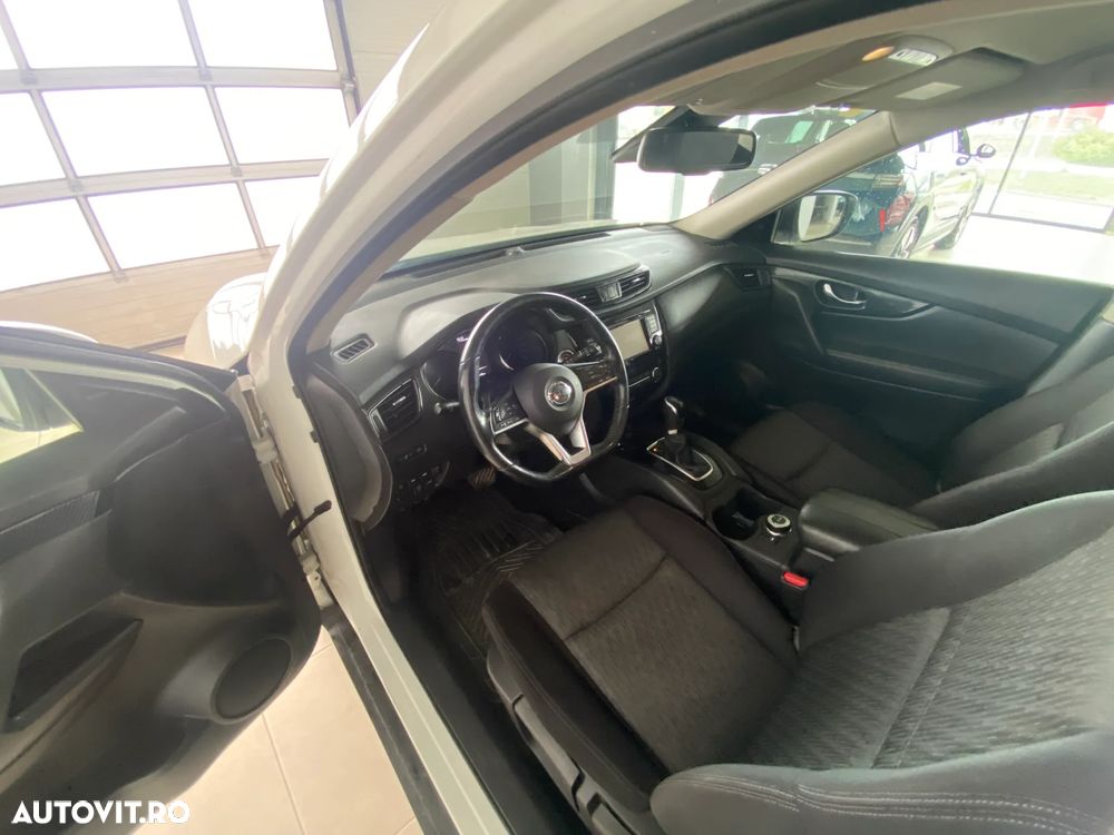 Nissan X-Trail 2.0 dCi ALL-MODE 4x4i Xtronic N-Connecta - 24