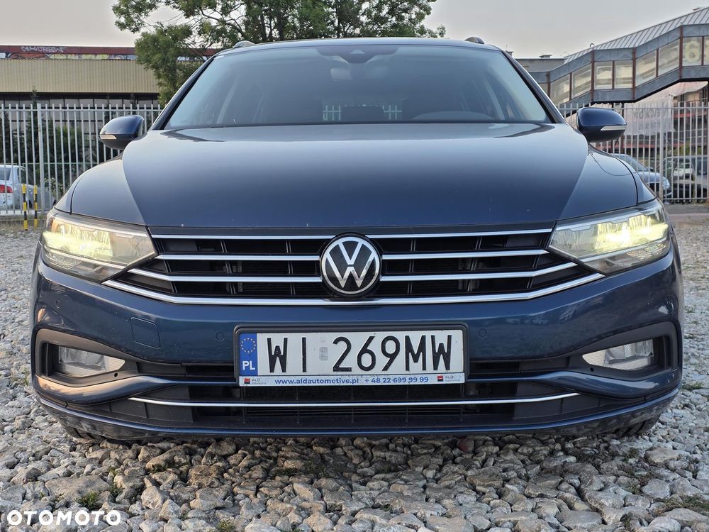 Volkswagen Passat Variant 2.0 TDI EVO Business DSG - 4