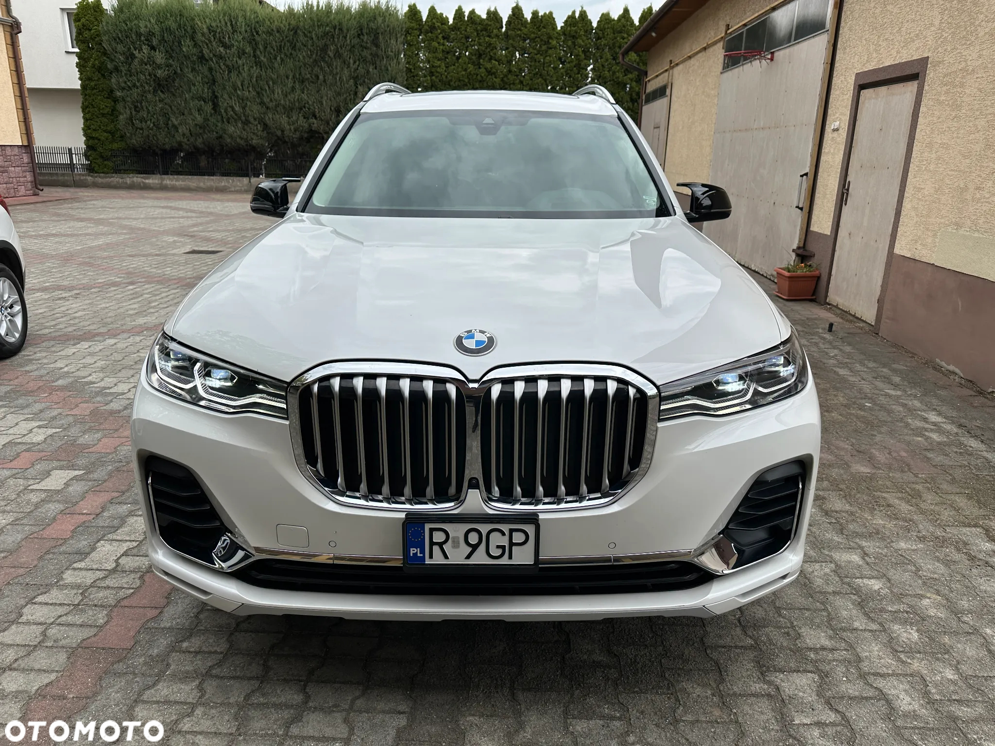 BMW X7 xDrive40i - 12