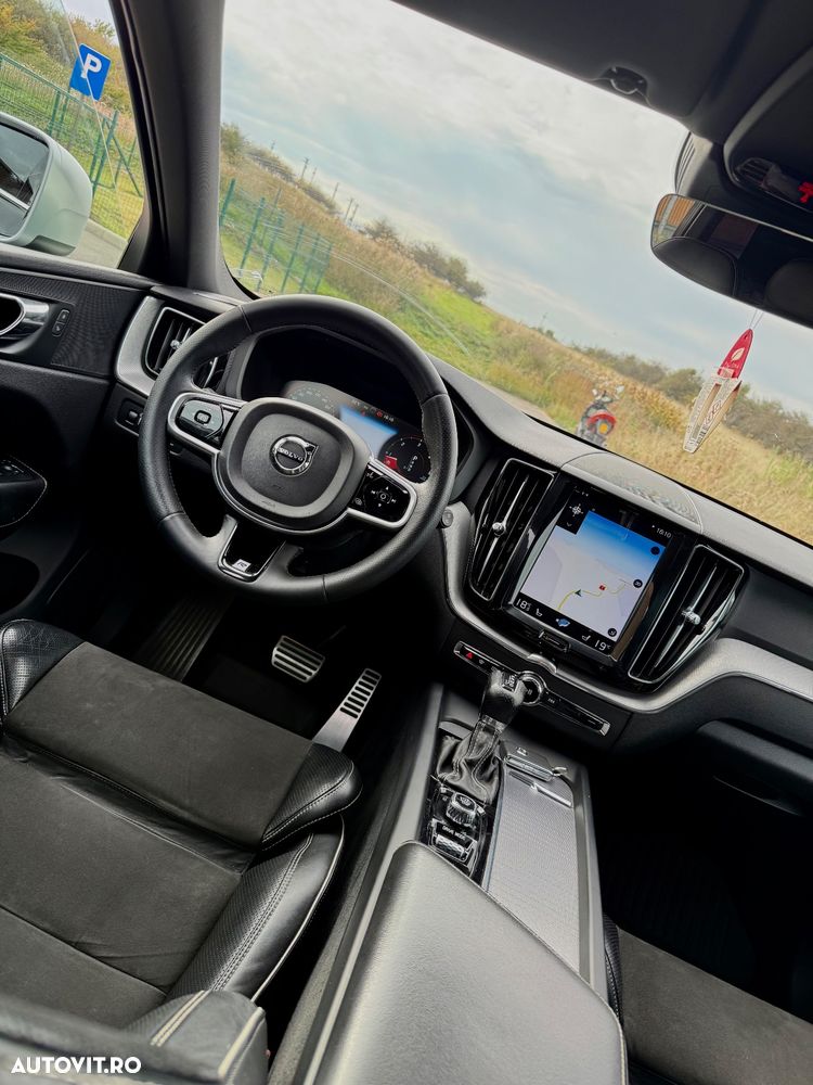 Volvo XC 60 D4 AWD R-Design - 5