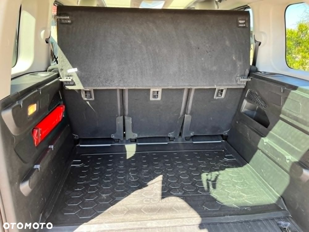 Opel Combo 1.5 CDTI Essentia S&S - 7