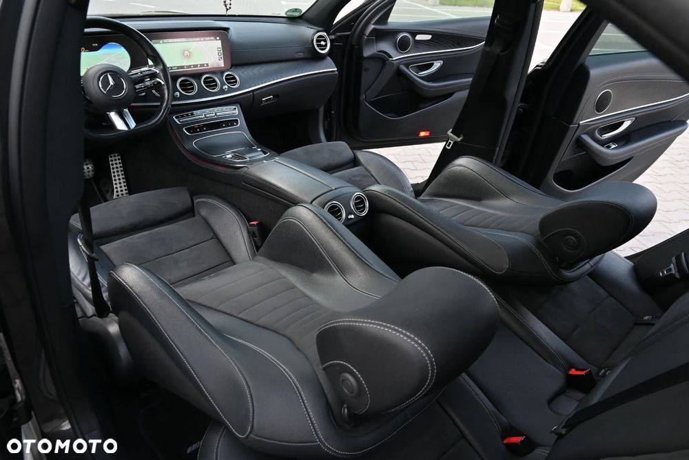 Mercedes-Benz Klasa E 220 d 9G-TRONIC AMG Line - 38