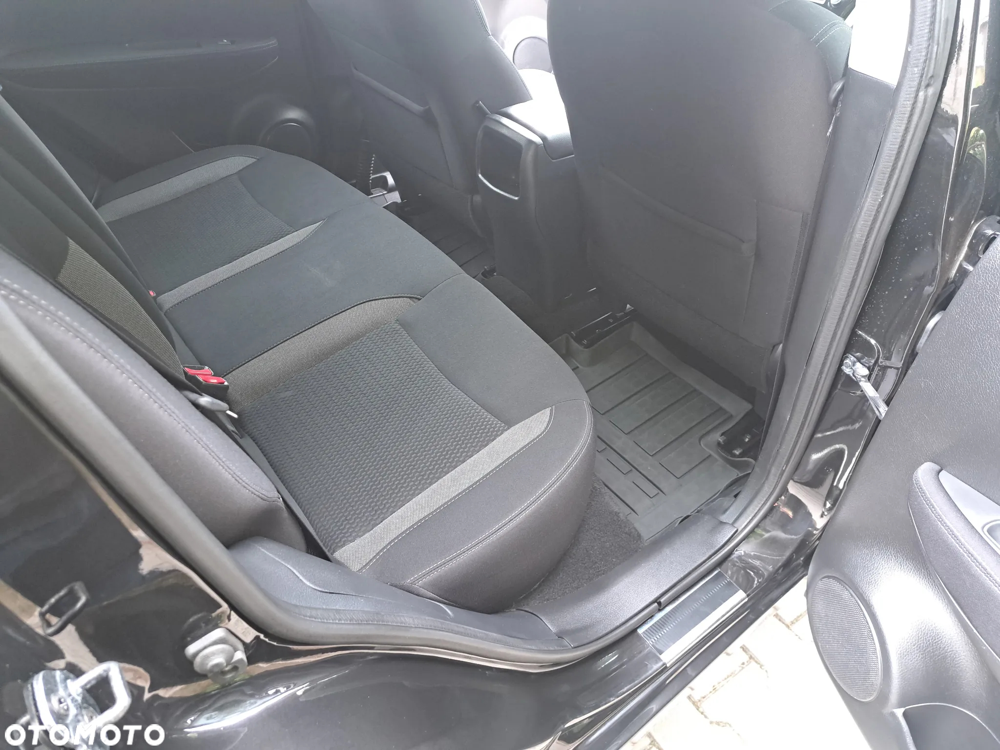 Nissan Qashqai 1.3 DIG-T N-Connecta - 17