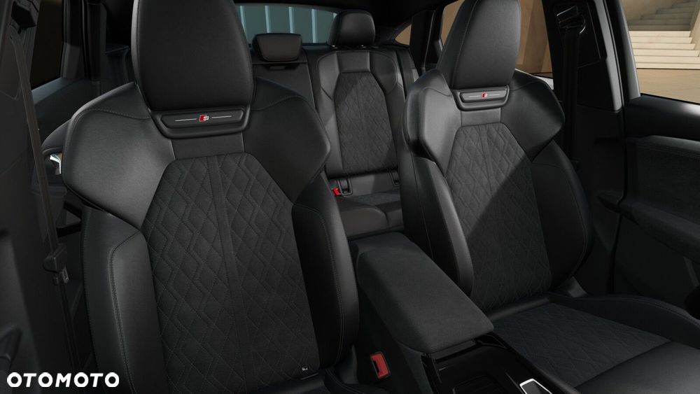 Audi Q6 e-tron - 9