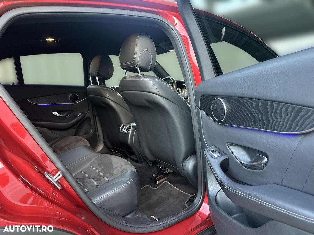 Mercedes-Benz GLC Coupe 200 4Matic 9G-TRONIC AMG Line - 13