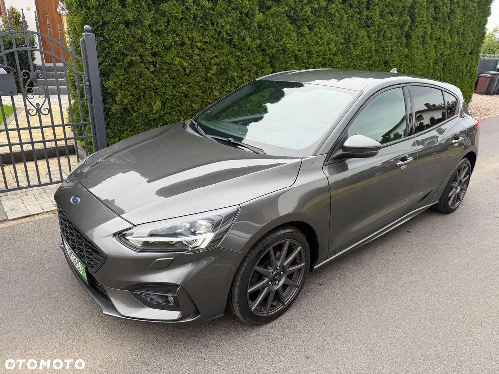 Ford Focus 1.5 EcoBoost STart-Stopp-System ST-LINE X - 2