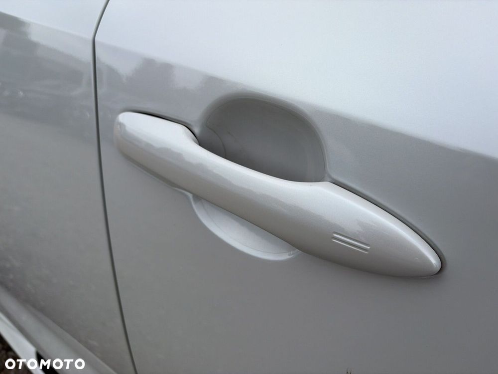 Toyota Corolla - 20