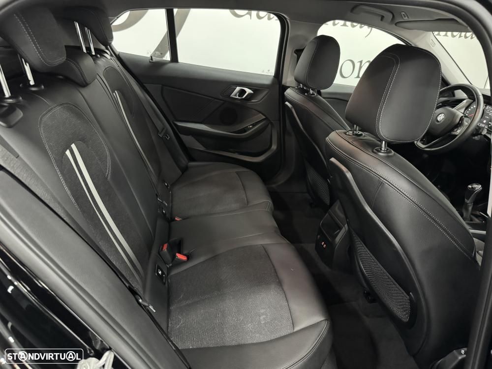 BMW 116 d Sport Line - 36