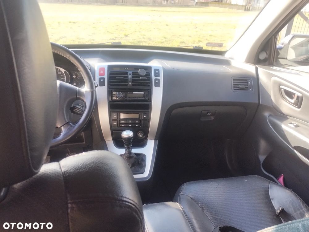 Hyundai Tucson 2.0 CRDi Premium - 7