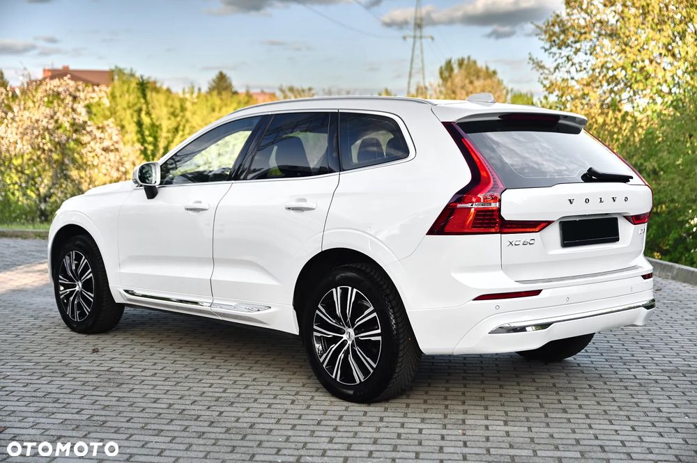 Volvo XC 60 B4 D AWD Inscription - 11