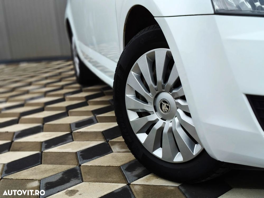 Skoda Octavia 2.0 TDI Style - 33