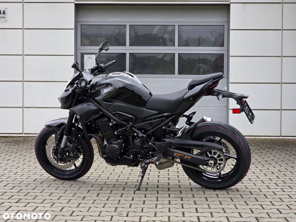 Kawasaki Z 900 - 16