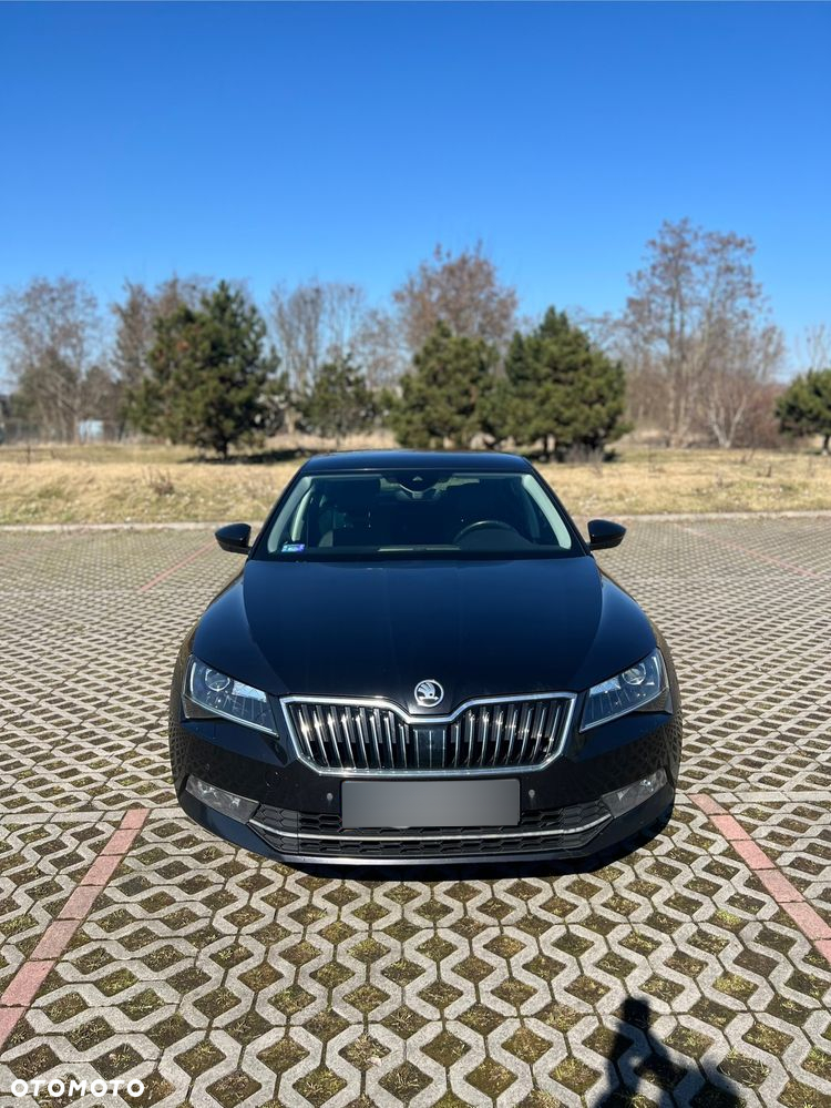 Skoda Superb 2.0 TSI L&K DSG - 6