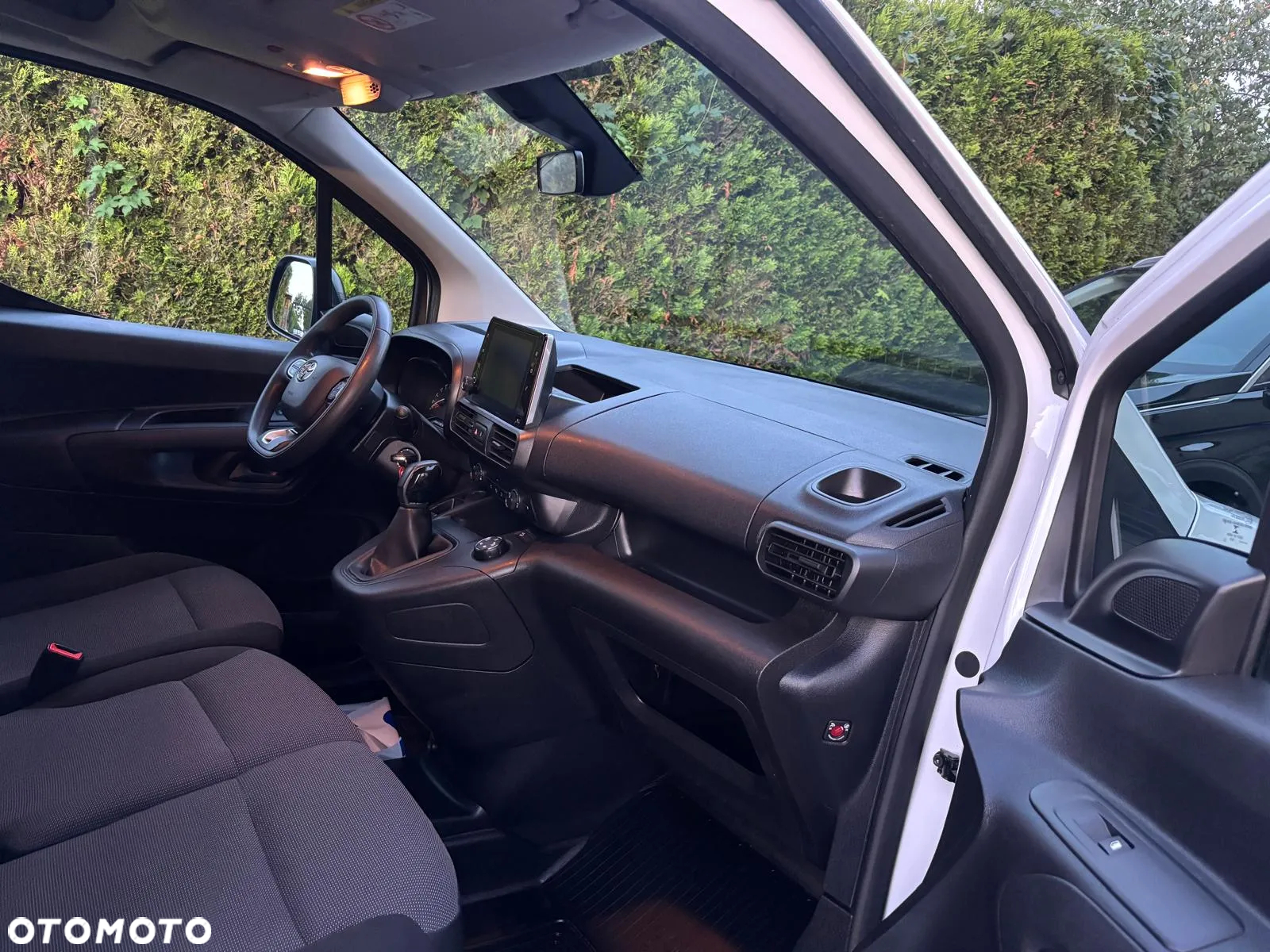 Toyota Proace city - 24