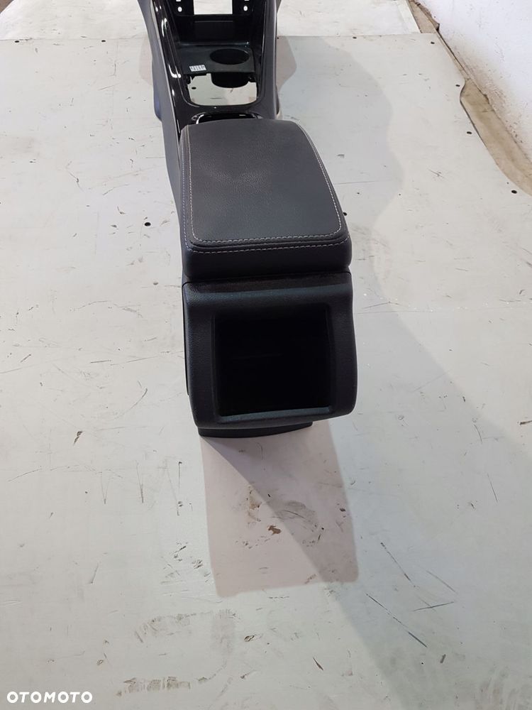 tunel środkowy 969100026r renault megane iii lift 12r eu kombi - 6