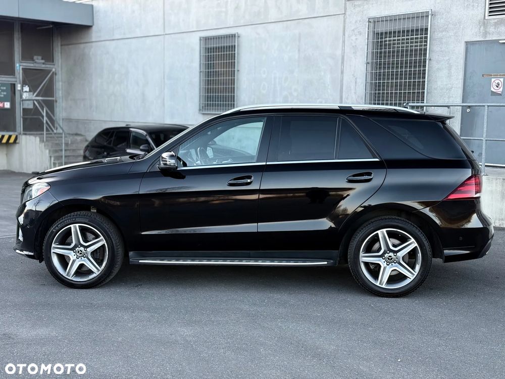 Mercedes-Benz GLE 400 4Matic 9G-TRONIC AMG Line - 5