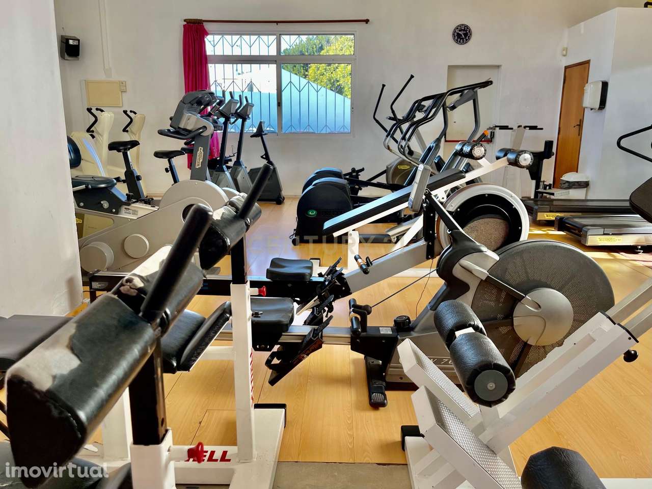 GINÁSIO NA BAIXA DE OLHÃO! - Grande imagem: 2/14