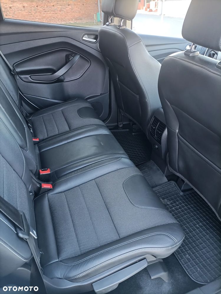 Ford Kuga 2.0 TDCi 4x4 ST-Line - 9