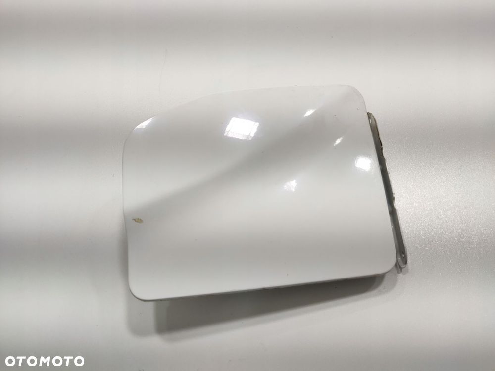 klapka wlewu paliwa wlew lewa nissan navara iv d23 np300 2015-2022 - 2