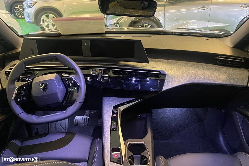 Peugeot 3008 1.2 Hybrid Allure e-DCS6 - 5