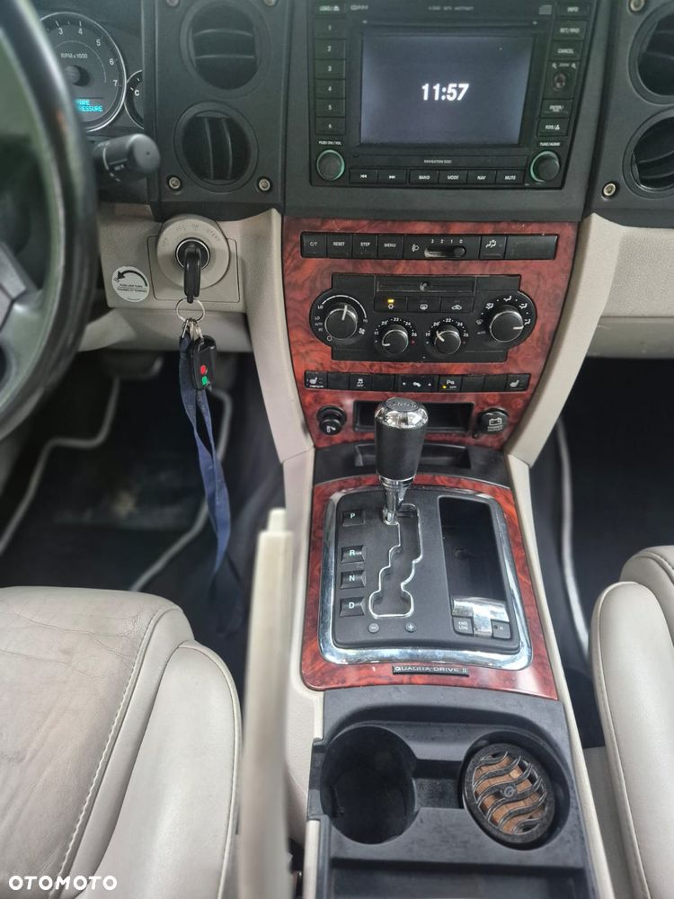 Jeep Commander 3.0 CRD DPF Automatik Limited - 34