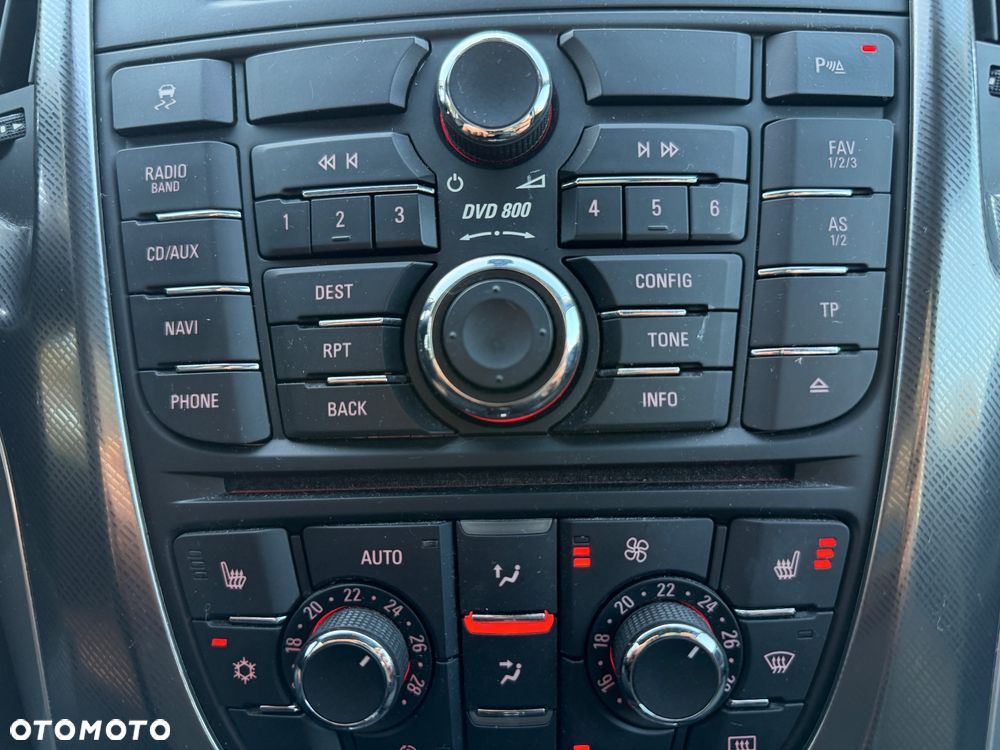 Opel Astra 1.4 T Cosmo - 23