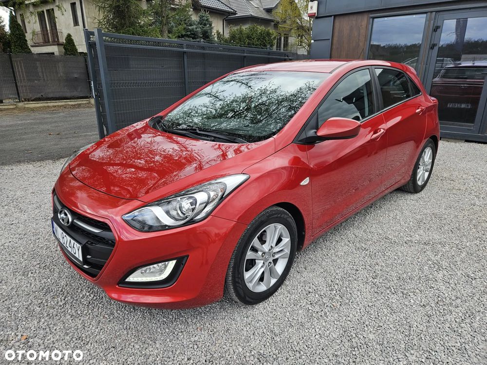 Hyundai i30 blue 1.4 Classic - 2